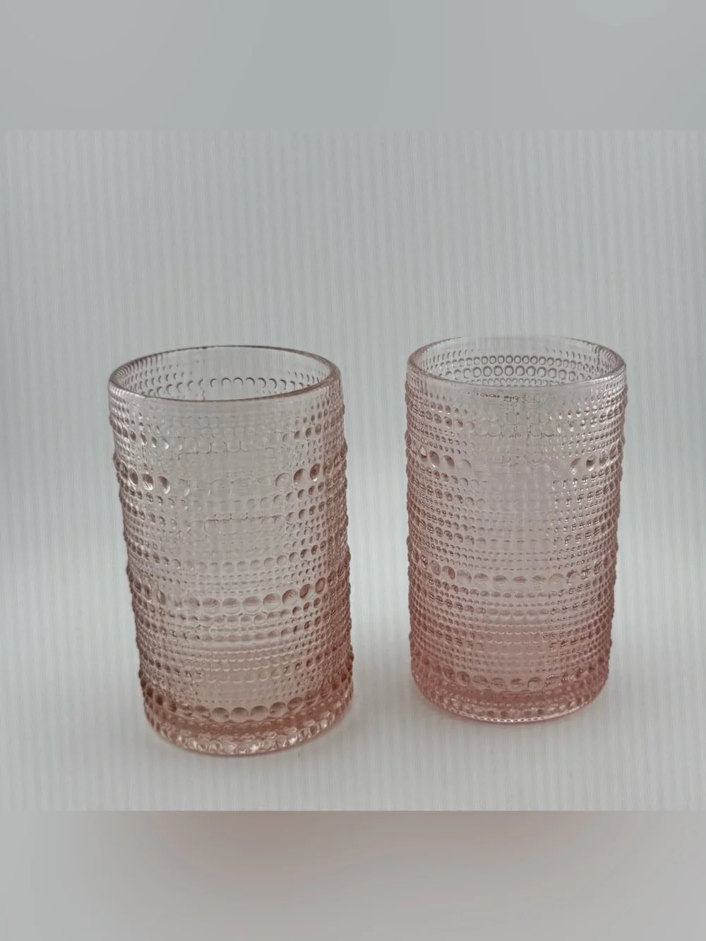 2 Fortessa Juniper pink hobnail glasses. 14oz
